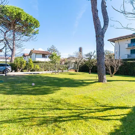 Villa Quiet Oasis, Garden And Italian Charm *