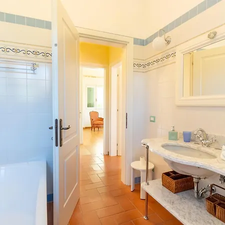 Villa Quiet Oasis, Garden And Italian Charm Forte dei Marmi