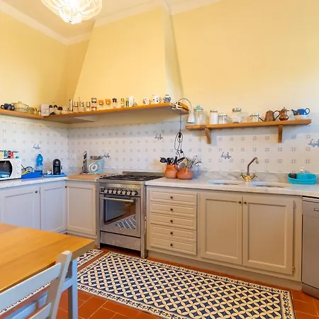 Villa Quiet Oasis, Garden And Italian Charm